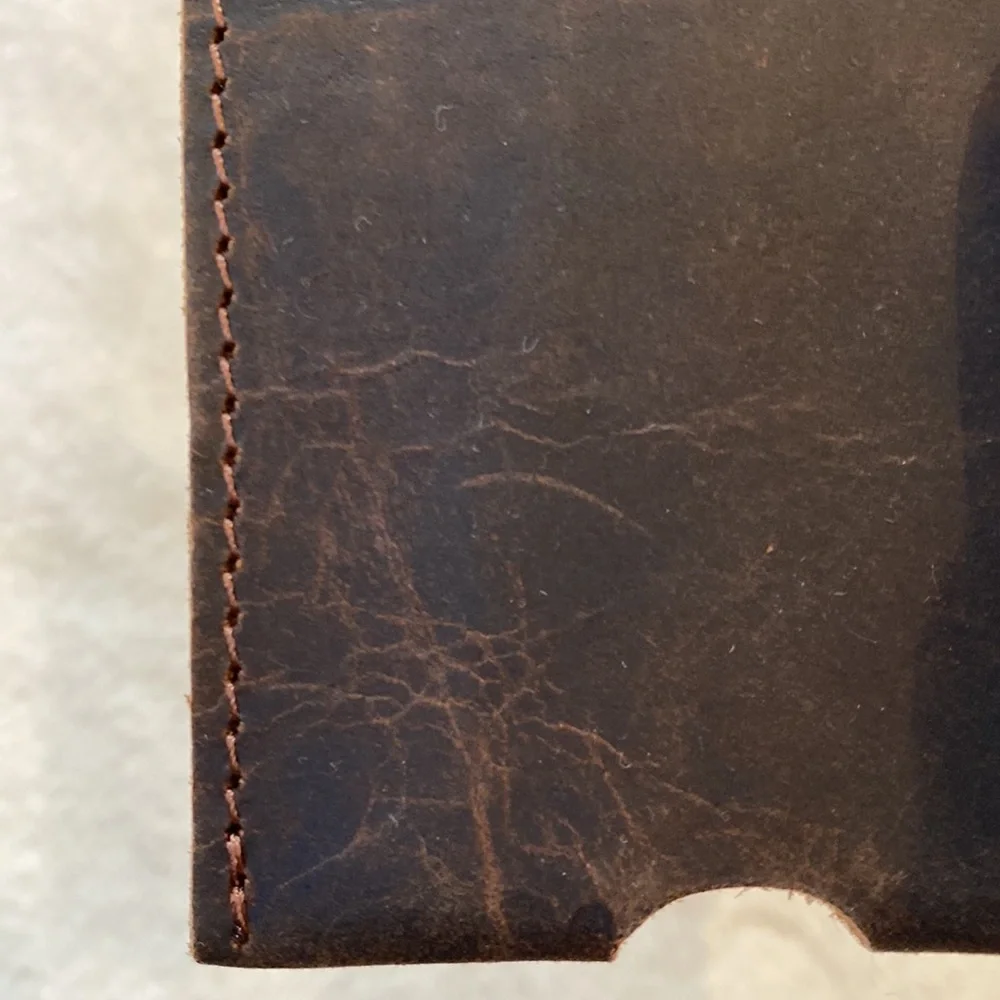 NWT NIB dark brown rugged buffalo leather credit card holder